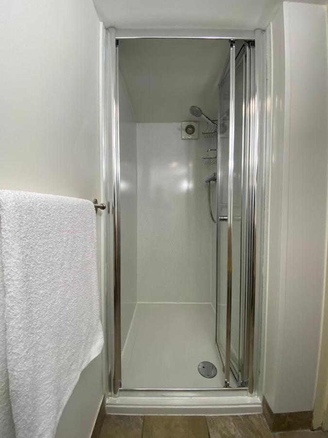شقة Clifton Garden Flat With Parking بريستول المظهر الخارجي الصورة